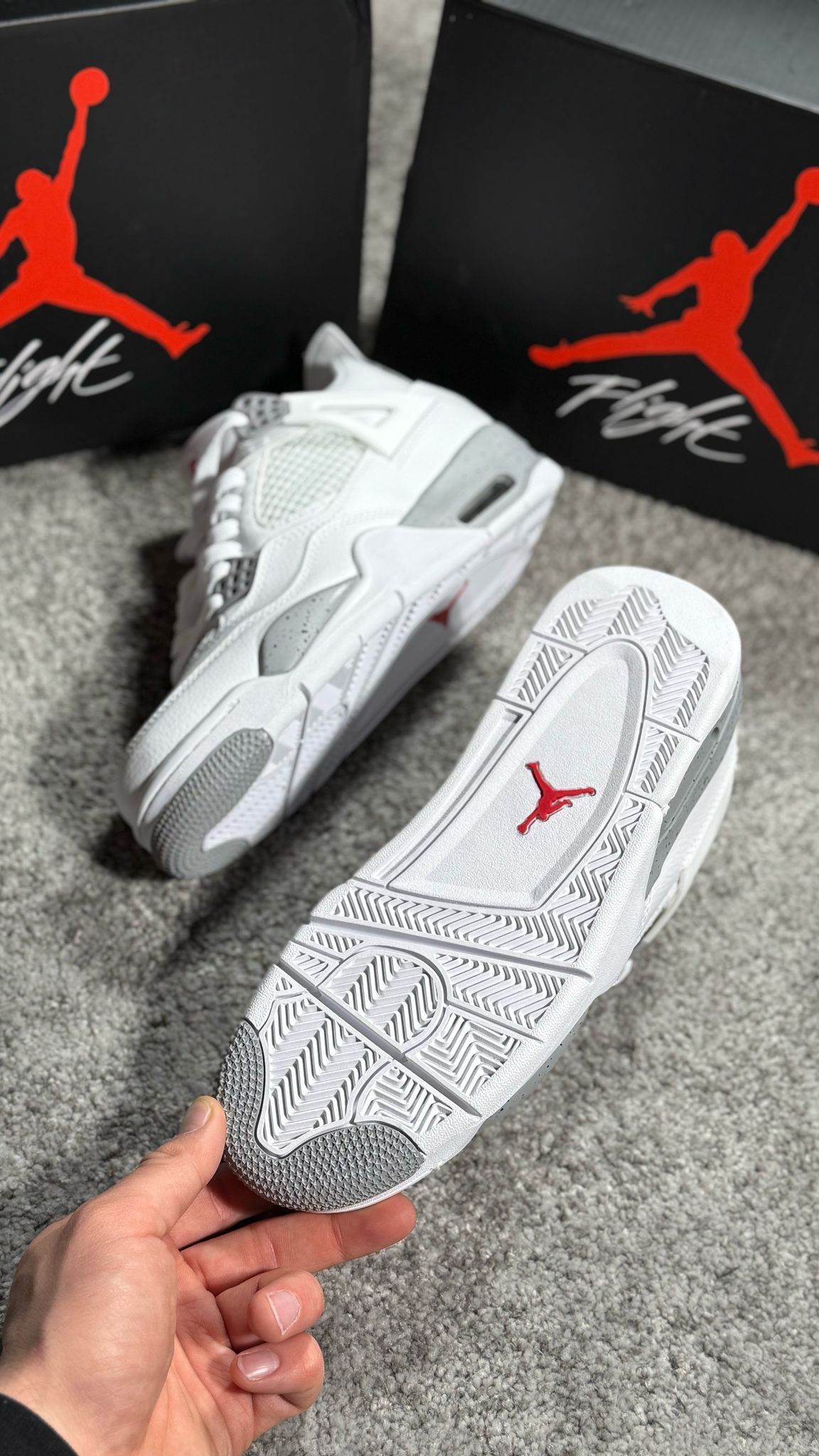 Jordan 4