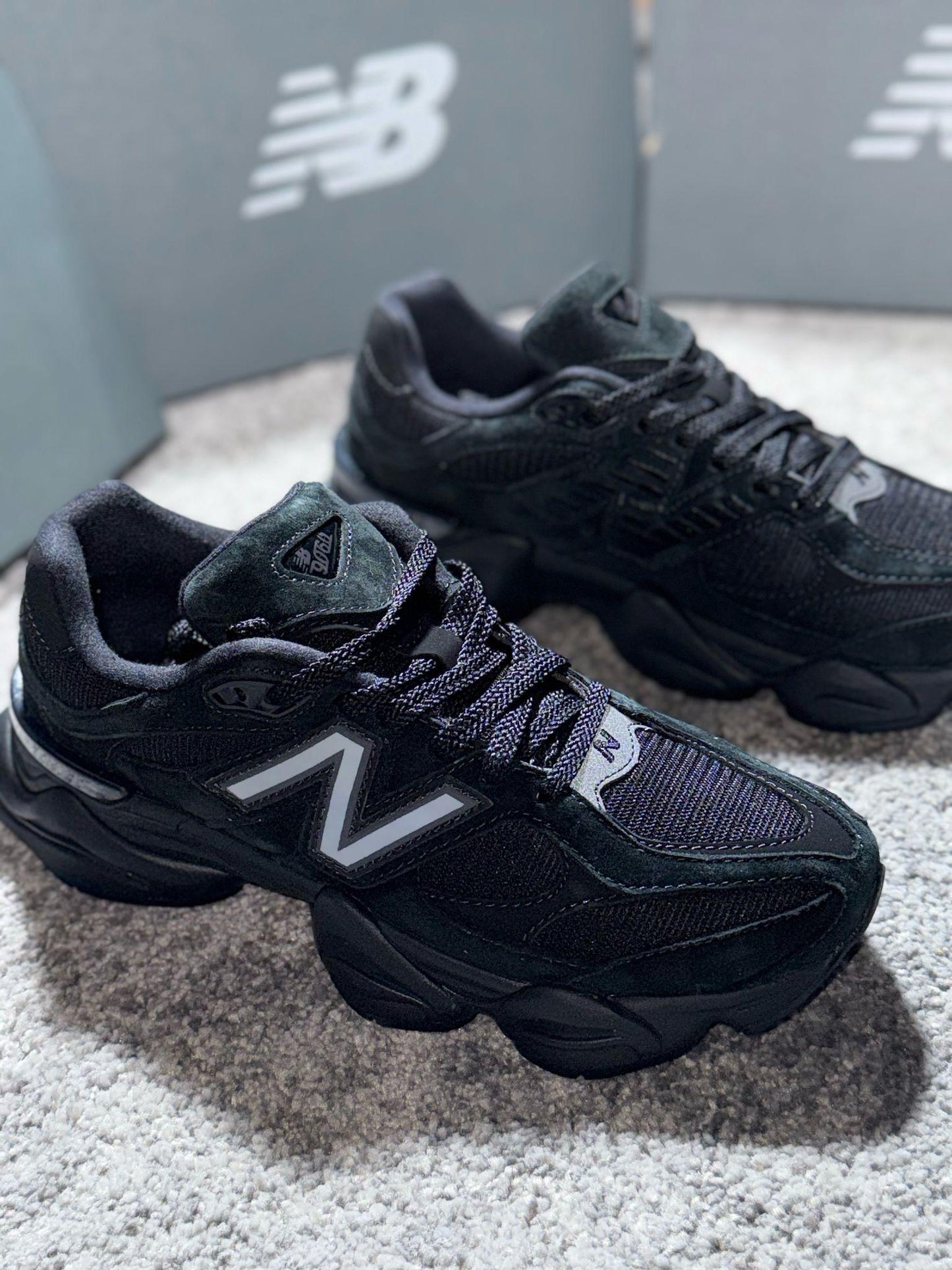 New Balance Triple Black