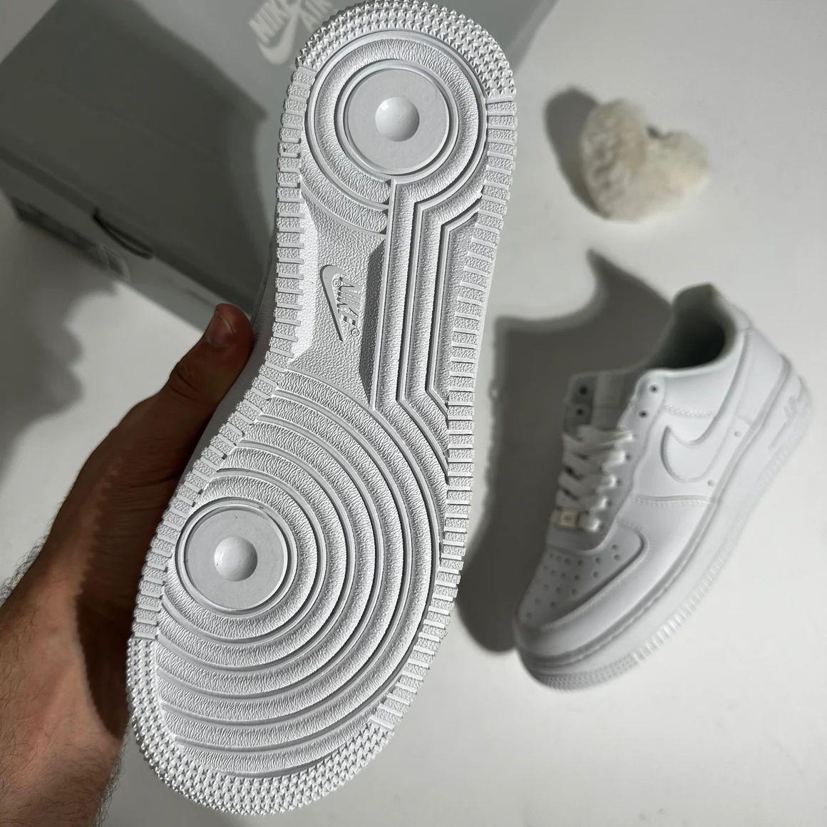 Nike Air Force 1 White